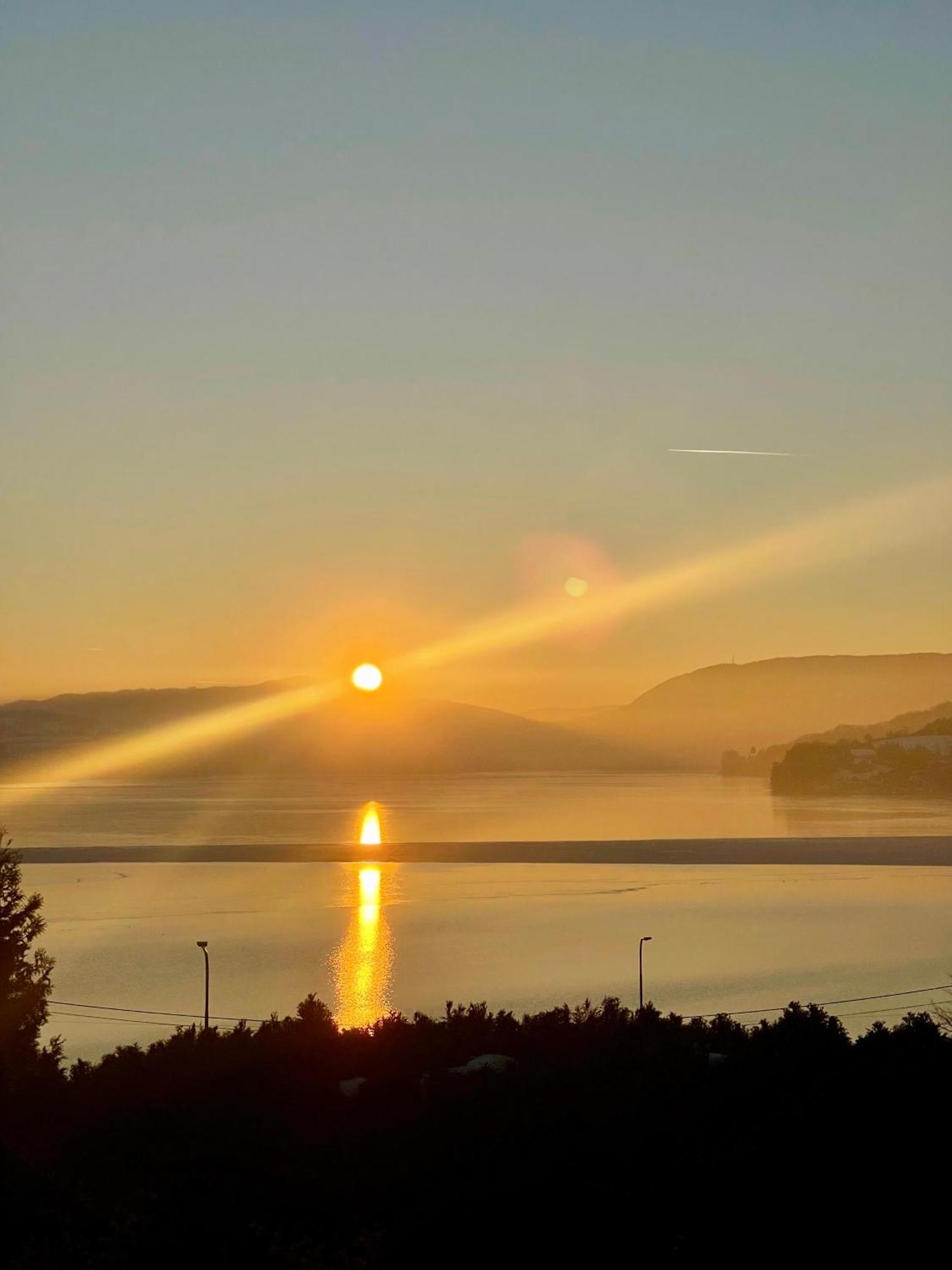 Pelna W Grodku Nad Dunajcem *